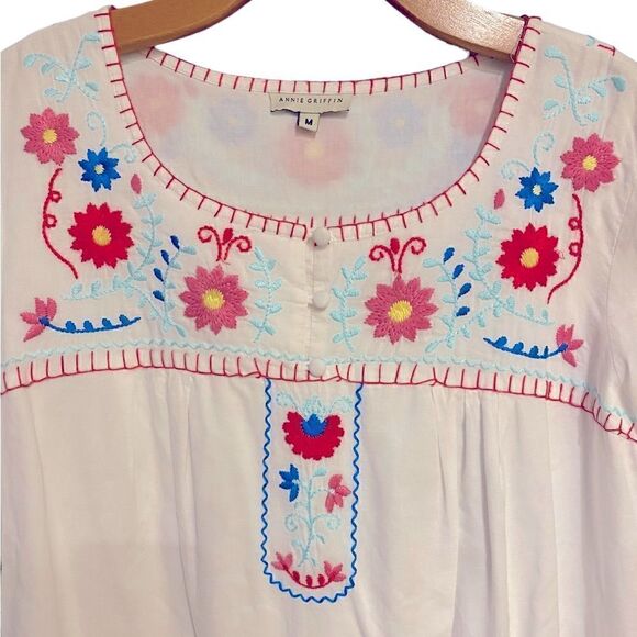 Annie Griffin Sz M White Boho Peasant Embroidered Floral Relaxed Flowy Blouse - Picture 4 of 7